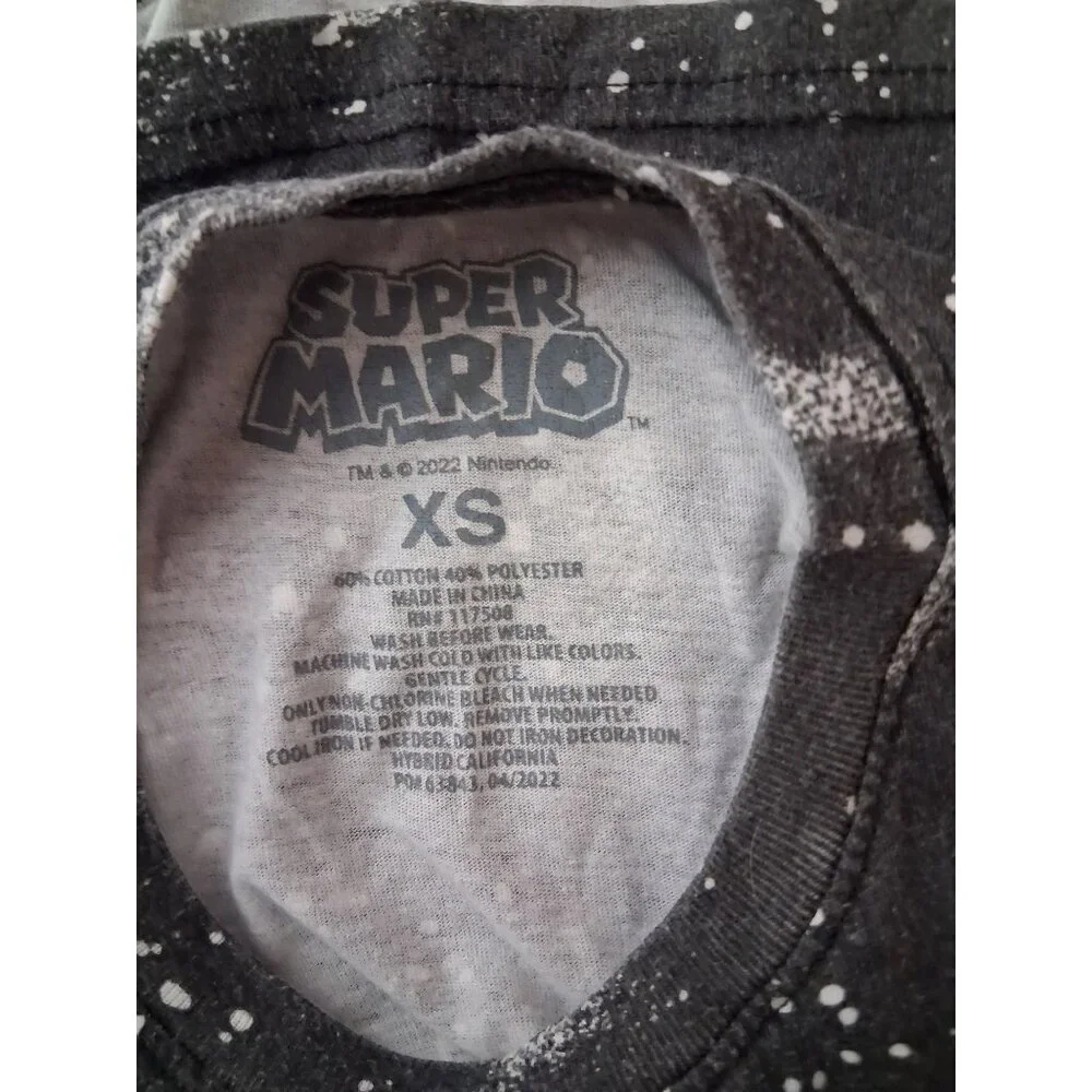 Super Mario Brothers T-shirt Bundle Short Sleeve Crew Neck Boys Size XS 4/5
